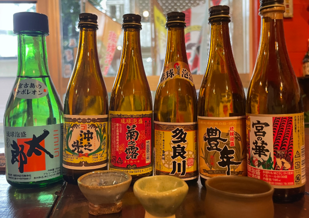 泡ヲ盛レ｜沖縄で一人飲み｜全日本一人呑み協会