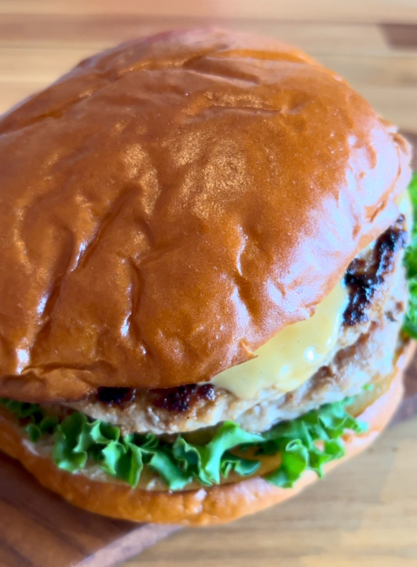 マッチョバーガー