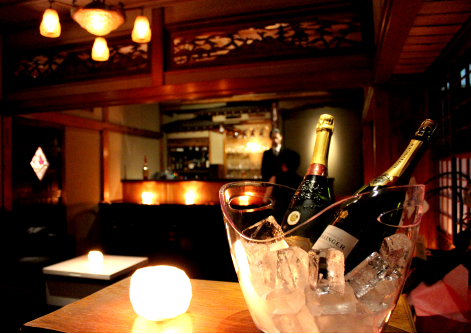 Lounge BAR Nights