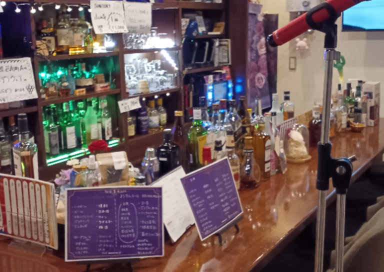 KARAOKE BAR 7’Nack(ななっく)